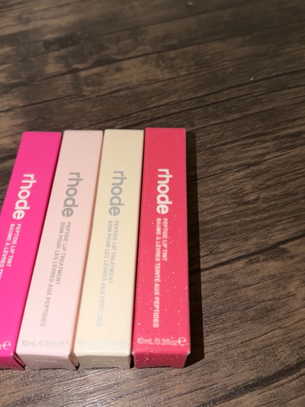 Rhode lip peptide bundle - Picture 2 of 5